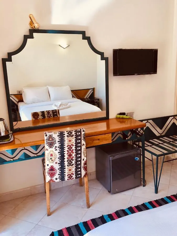 New Memnon Hotel Luxor 3*,