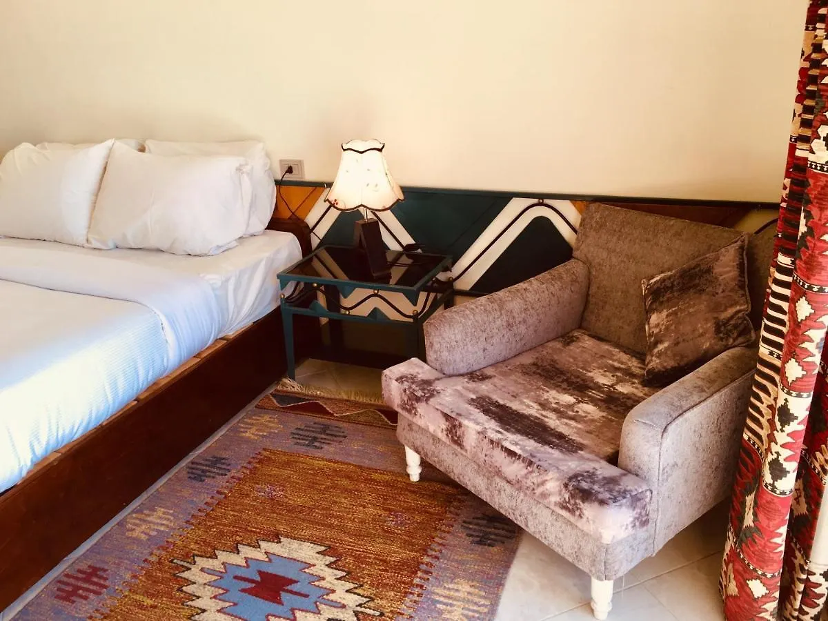 New Memnon Hotel Luxor Egypt